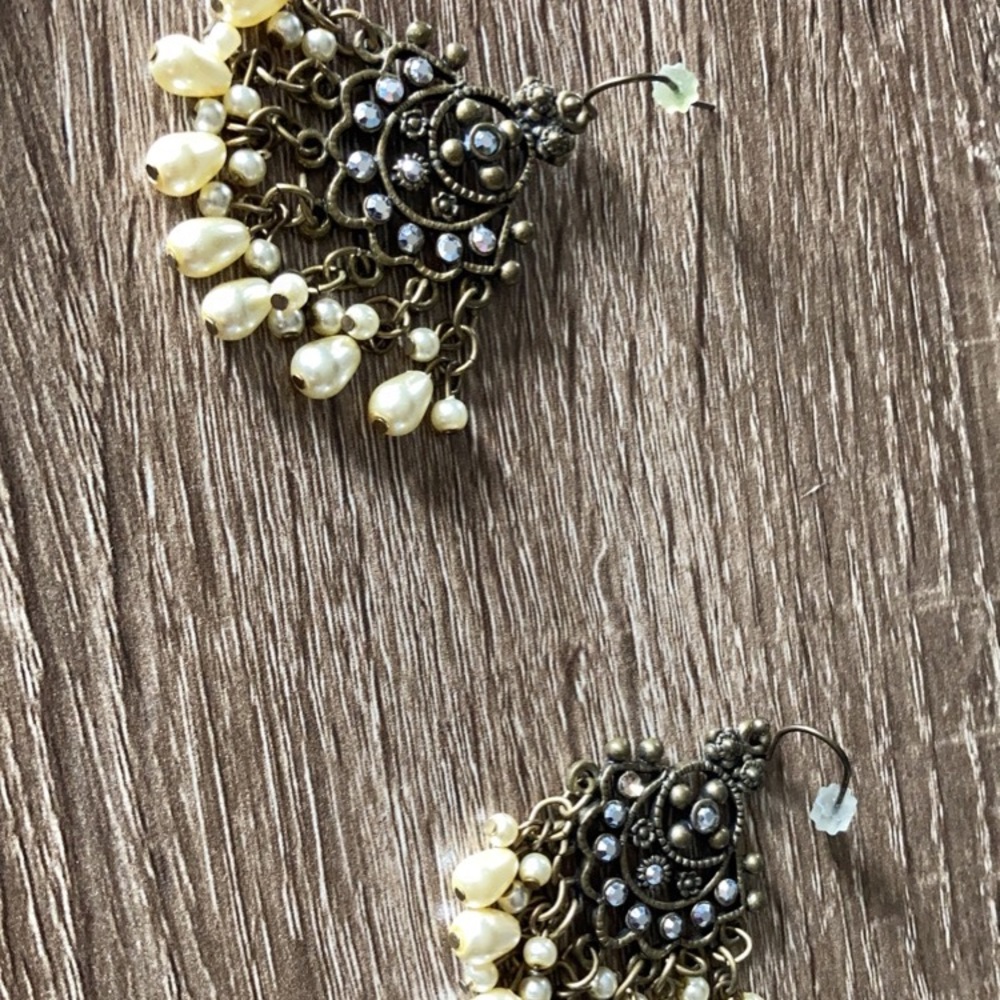 Ear rings